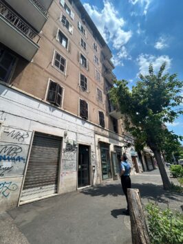 Palazzo dopo esplosione Roma