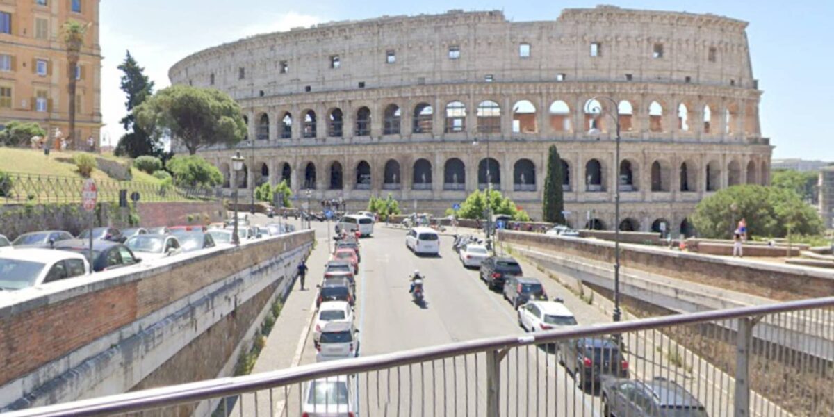 Roma, il Colosseo, foto Google Maps
