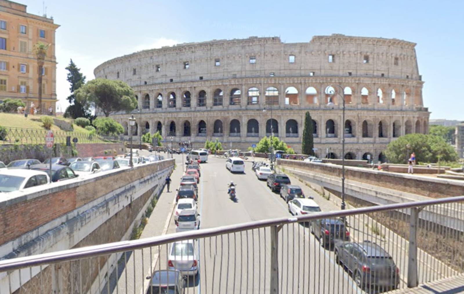 Roma, il Colosseo, foto Google Maps