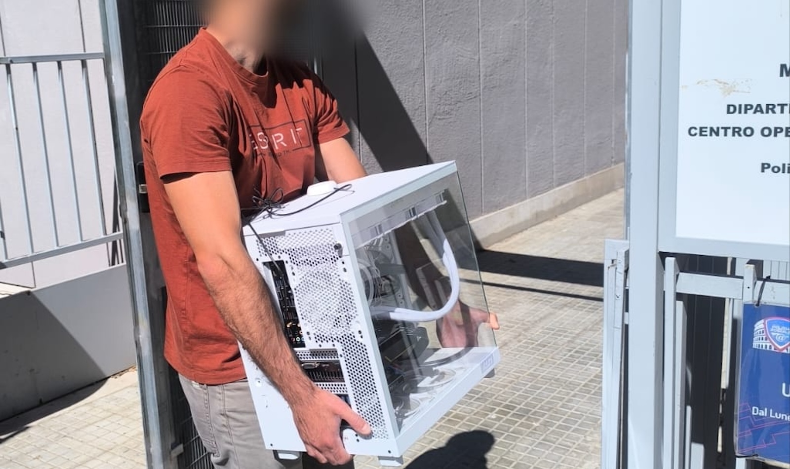 sequestro computer pedofili