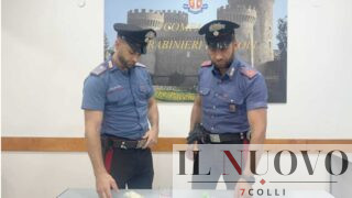 Tivoli, pizzicato con una bazar della droga in casa: arrestato 25enne