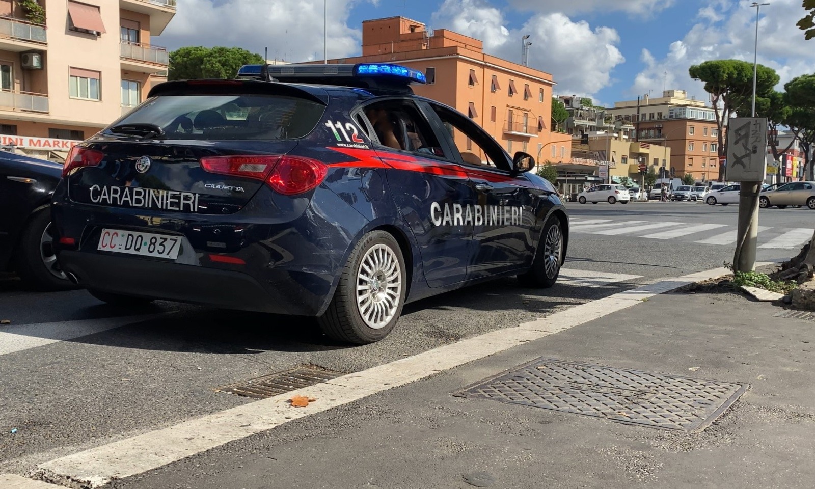 Controlli dei carabinieri a Roma