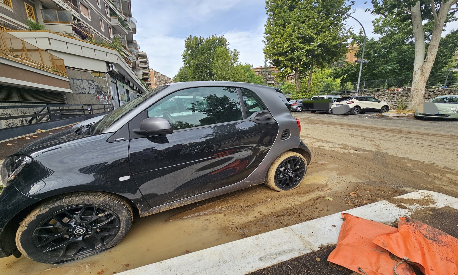 Fango dopo il temporale a Roma