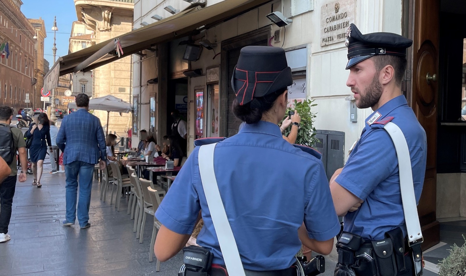 I Carabinieri di Piazza Venezia intervenuti