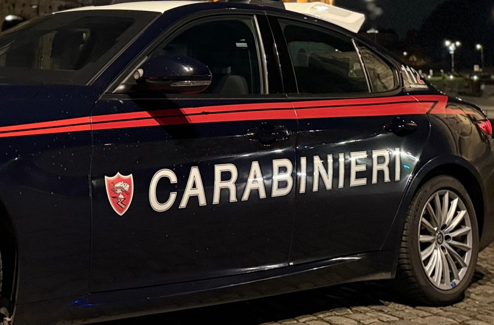 infastidice passeggeri DPL INFASTIDISCE I PASSEGGERI E SI ADDORMENTA SUL BUS INTERROMPENDO LA CORSA