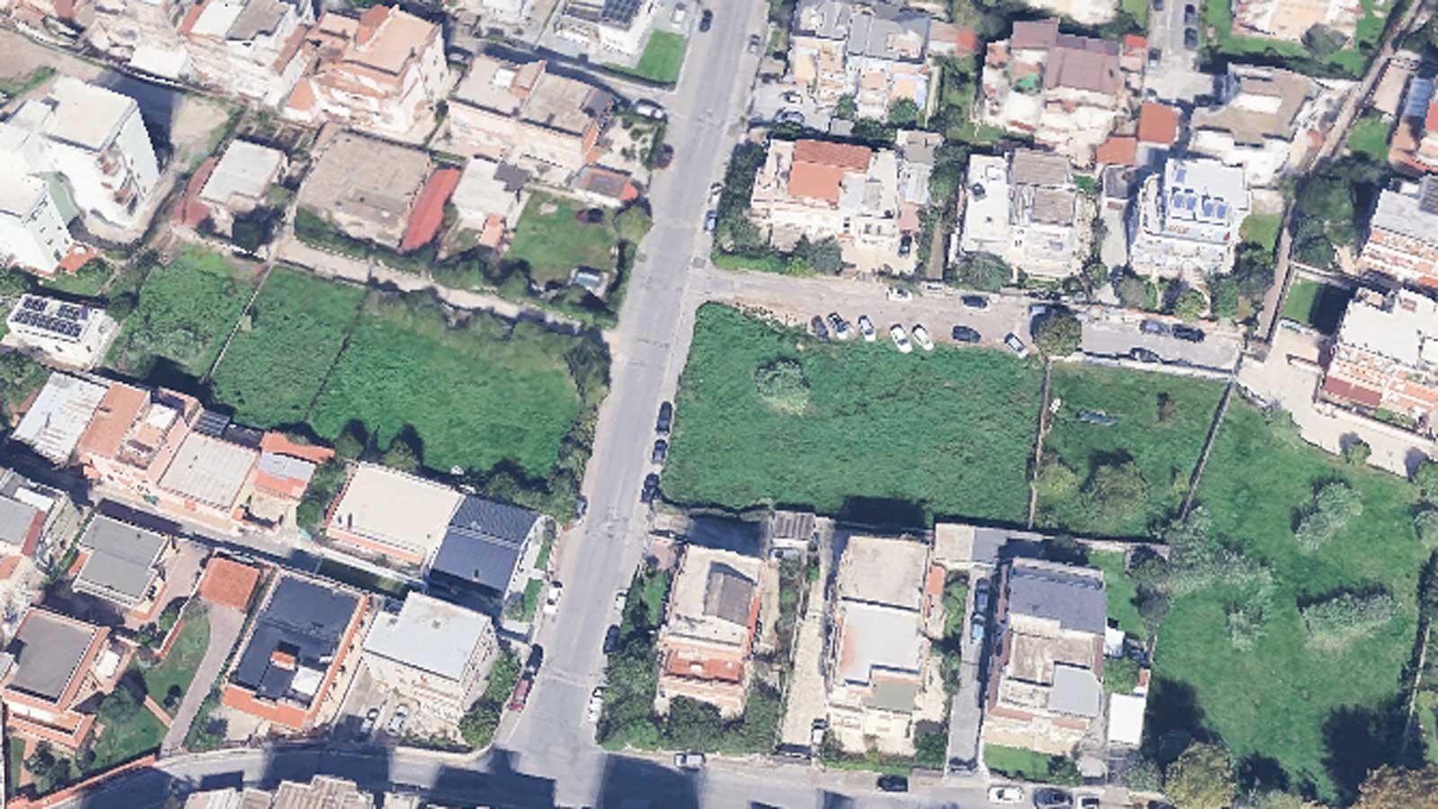 Nettuno, il terreno in centro che dovrà presto essere bonificato, foto Google Maps