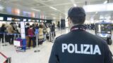 Fiumicino, turista ruba una valigia al check-in dell’aeroporto: denunciato