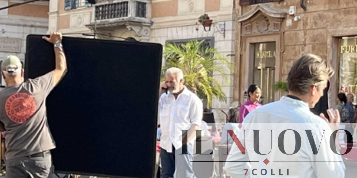 Mel Gibson a Roma, nei pressi di piazza di Spagna