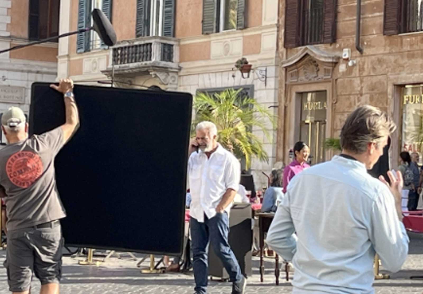 Mel Gibson a Roma, nei pressi di piazza di Spagna