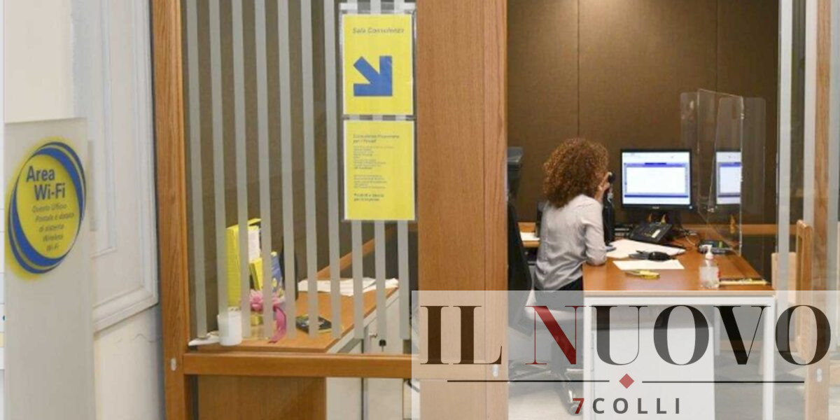 Un ufficio di poste italiane in provincia di Roma