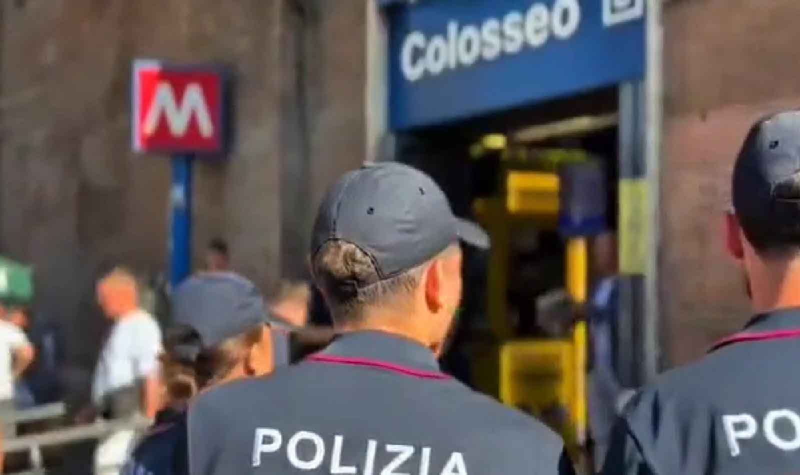 Roma, Polizia in centro