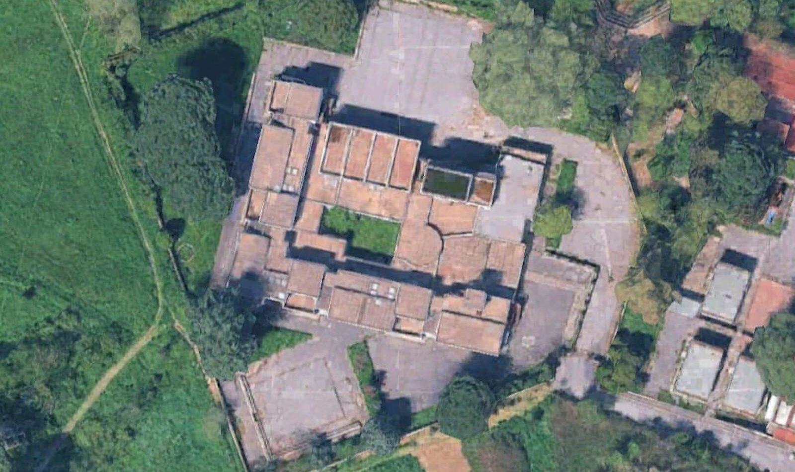 Scuola via Palenco