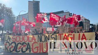 Roma, ‘No’ all’accorpamento delle scuole Sordi e Falcone: 230 famiglie fermano la Regione Lazio