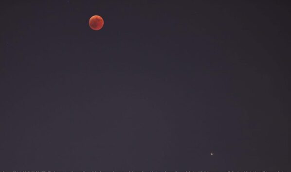 eclissi luna