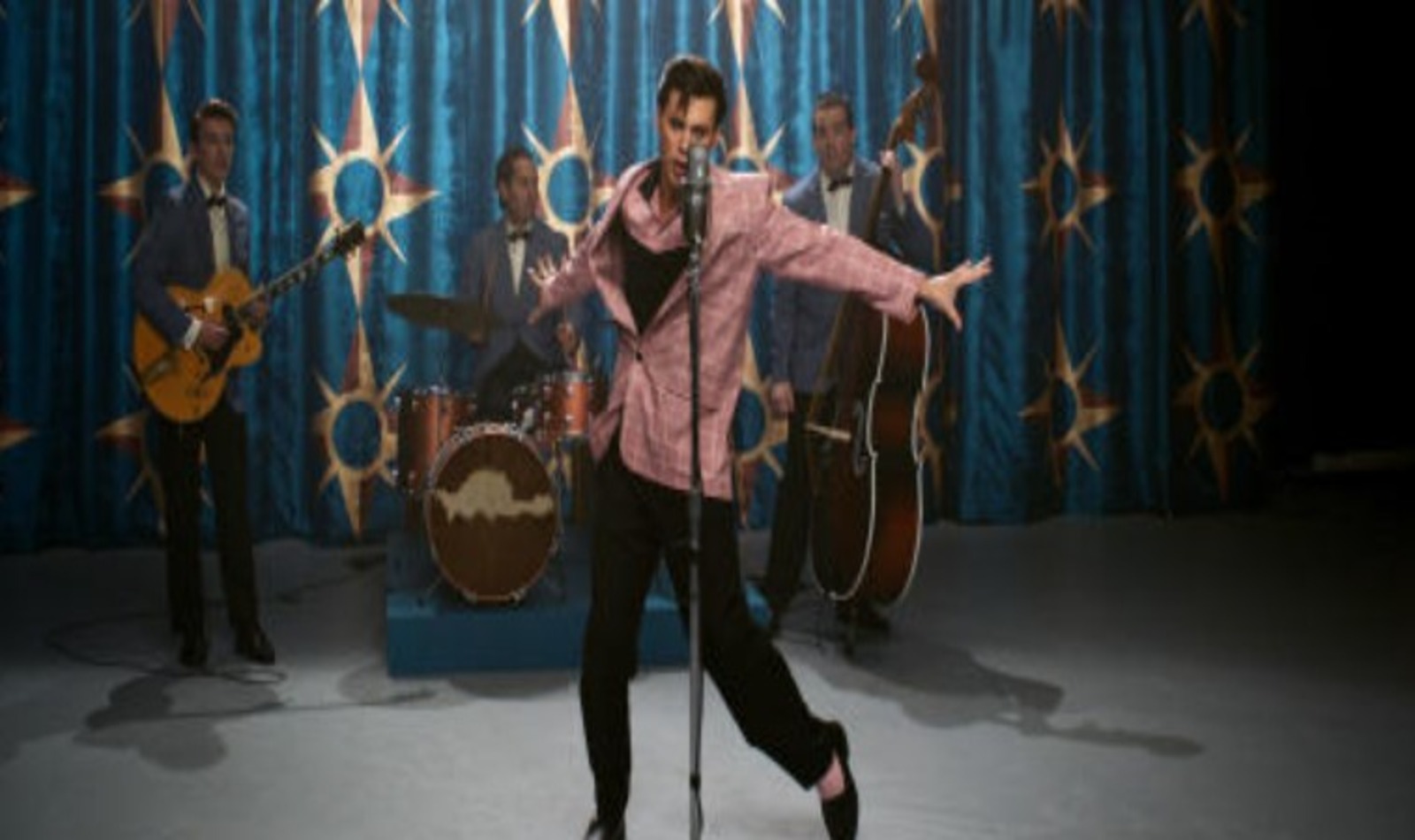 Elvis su Canale 5