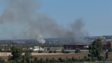 Incendio a Fiumicino, a fuoco sterpaglie: alta colonna di fumo (FOTO)