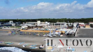 Ostia, spiagge e concessioni: LabUr denuncia “imbarazzanti errori” sul caso Nauticlub Castelfusano