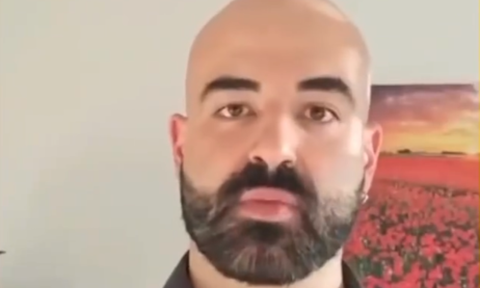 Andrea vittima di aggressione omofoba a Roma