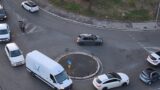 Roma, a San Basilio il traffico esplode: il “black point” di via Nomentana blocca la circolazione (FOTO E VIDEO)