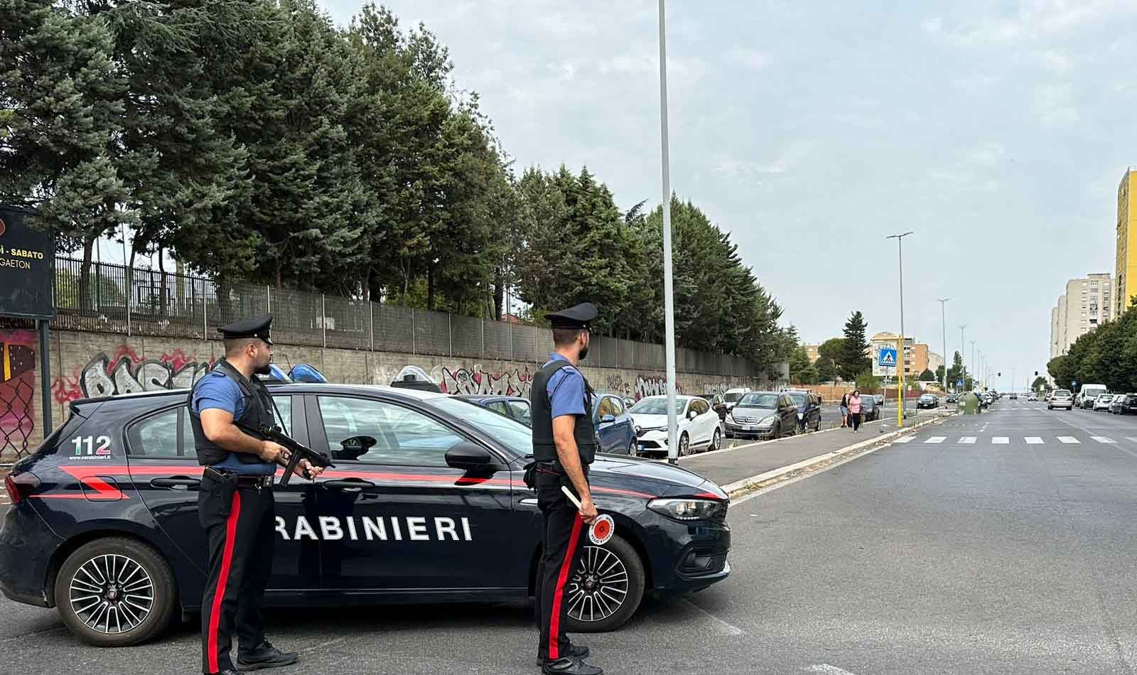 Carabinieri in azione a Roma Est