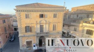 Cerveteri, Tribunale ferma la nuova maxi antenna Wind: vittoria dei cittadini sul Comune