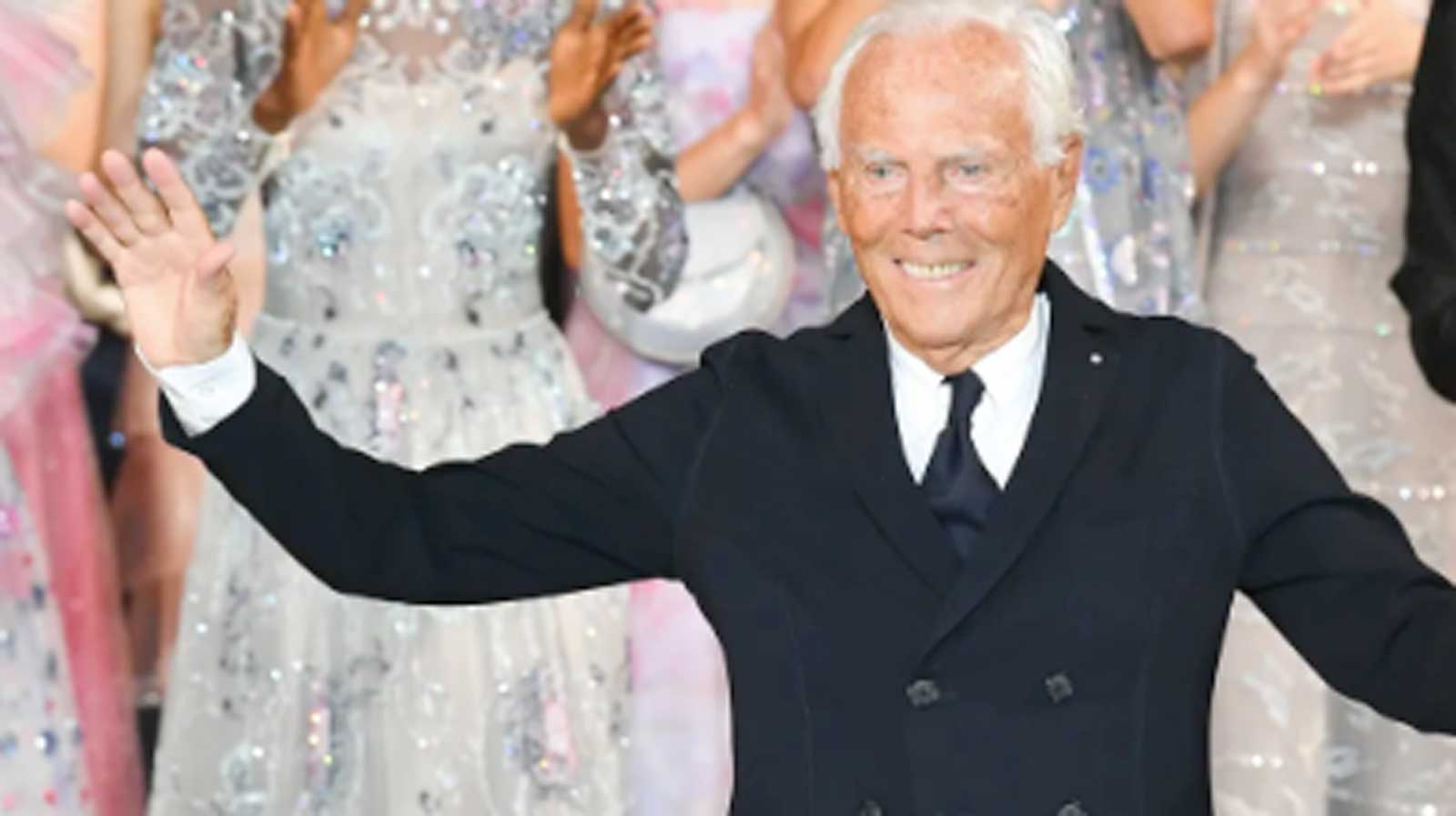 Giorgio Armani in una recente apparizione pubblica