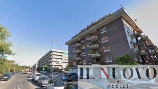 Ostia, operaio cade dal quinto piano e muore: stava rifacendo la facciata al condominio