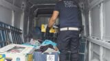 Roma, stop agli ambulanti abusivi, doppio maxi intervento a Anagnina e Val Melaina: 3500 articoli sequestrati