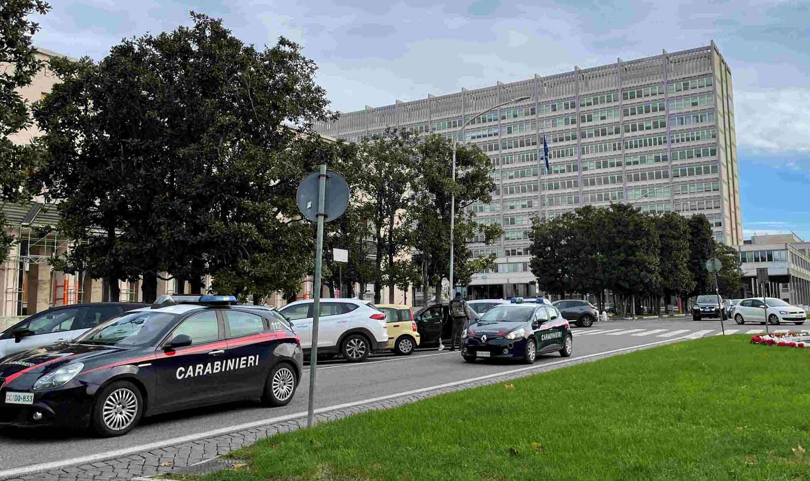 Roma, Carabinieri viale Marconi