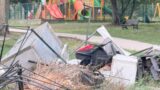 Roma, rifiuti e degrado urbano a Parco Talenti, l’opposizione: “Gualtieri intervenga” (FOTO)