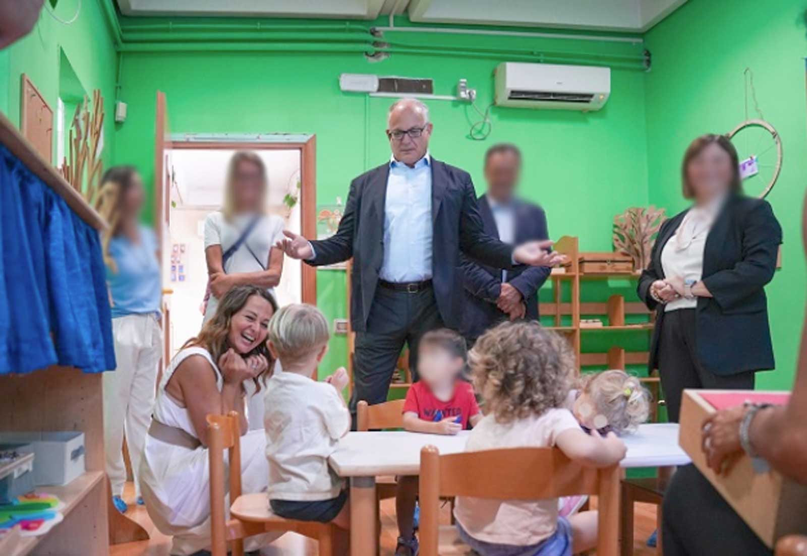 Roma, il sindaco Roberto Gualtieri e l'assessore Claudia Pratelli (Scuola) all'inizio dell'anno scolastico 2025-26, foto comune di Roma