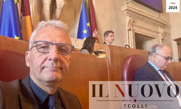 L'assessore alla Cultura Smeriglio, di solito molto social 