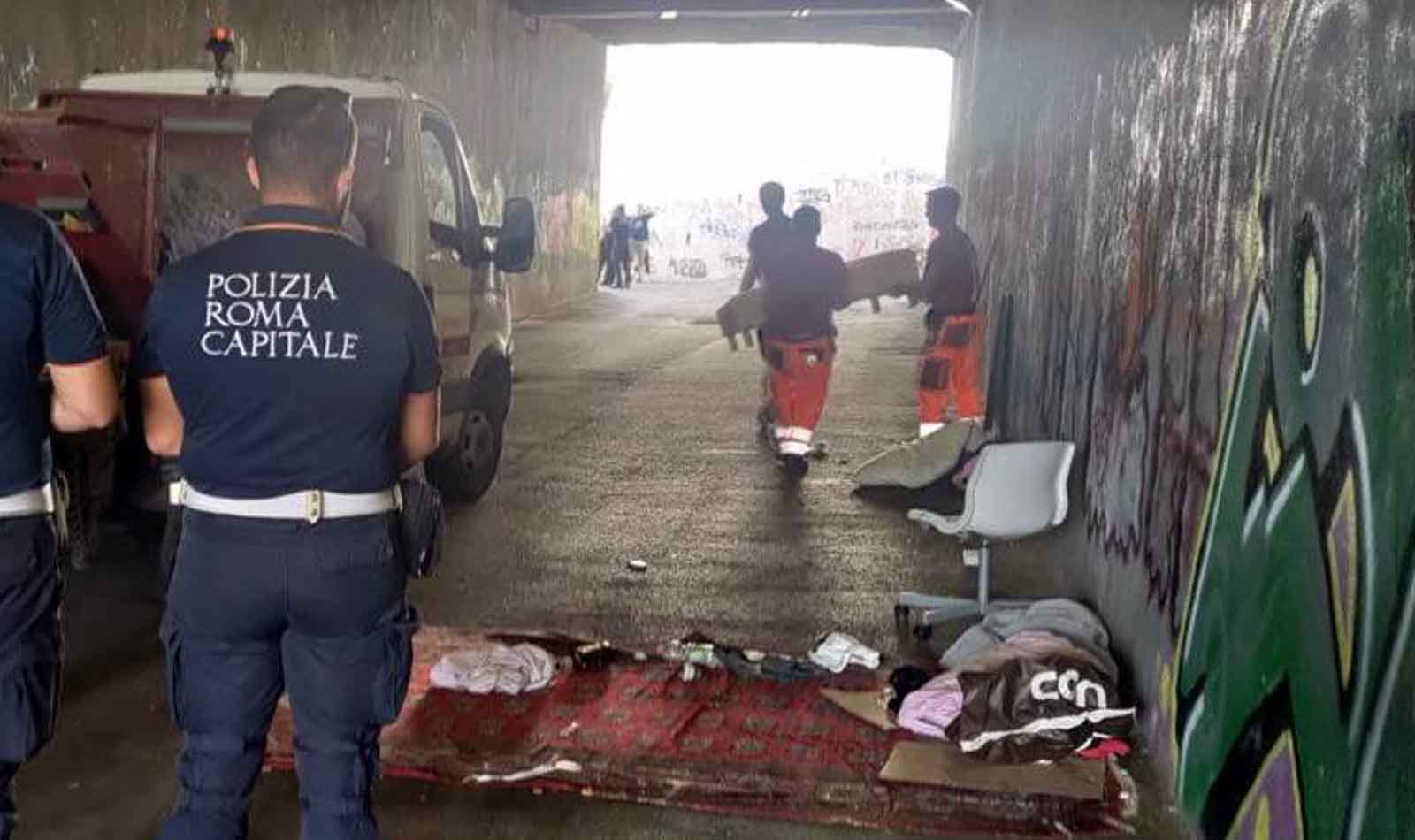Roma, sottopasso Trastevere e piazza della Radio