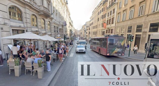 Roma, via del Tritone, foto Google Maps