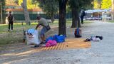 Roma, “Talenti… non fa più schifo”, blitz all’alba: sgomberato il mercatino abusivo (FOTO E VIDEO)