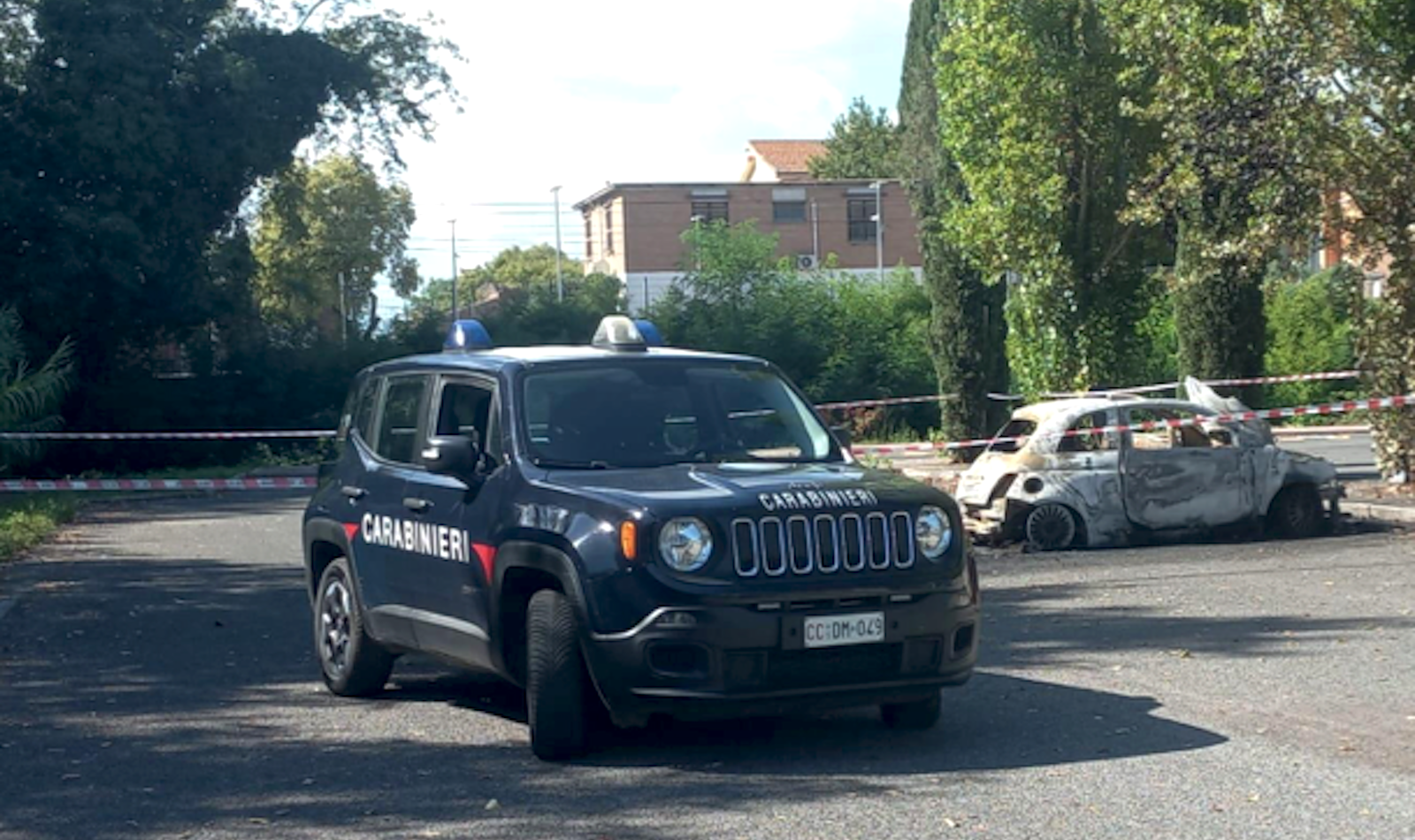 auto incendiata