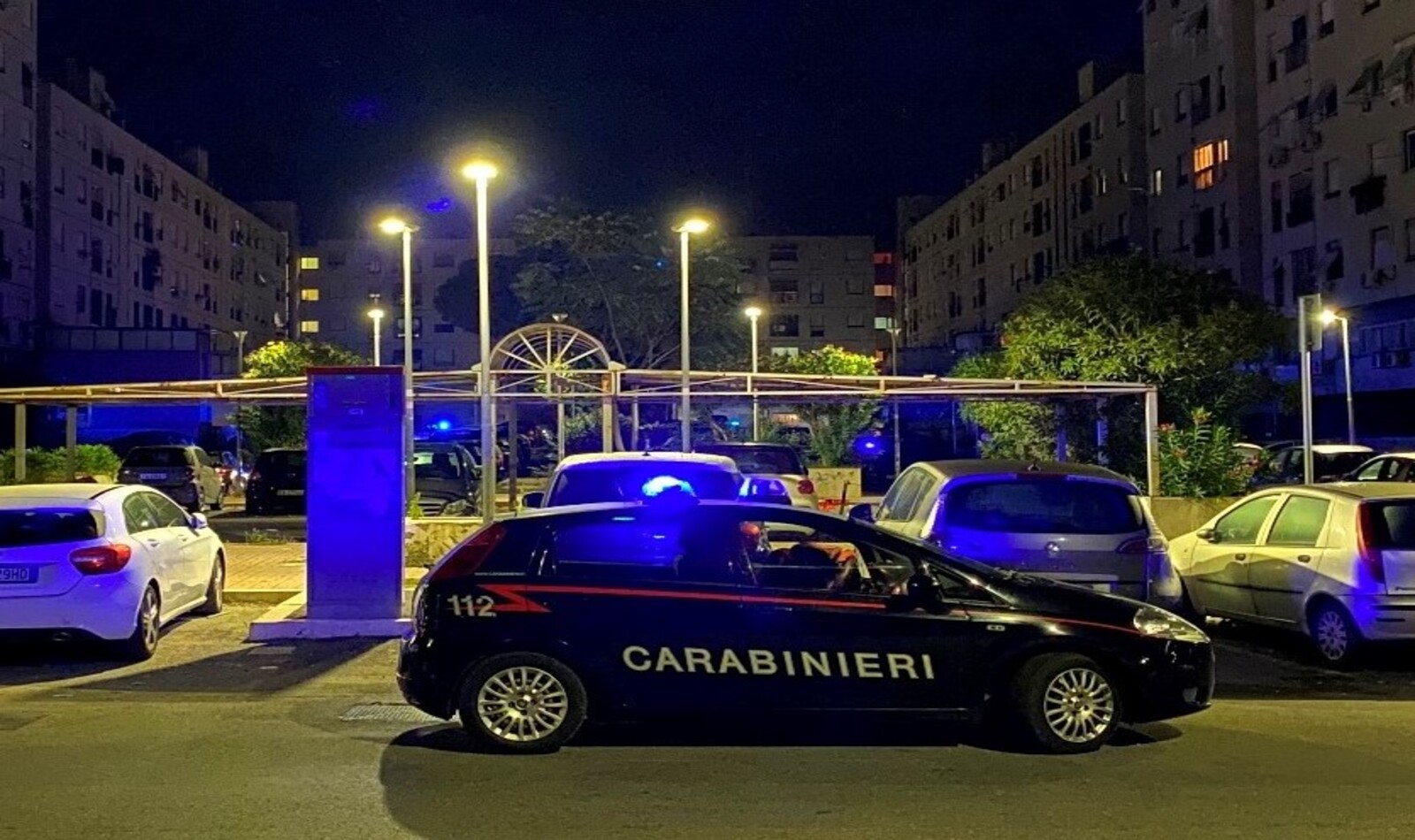 Carabinieri a Tor Bella Monaca