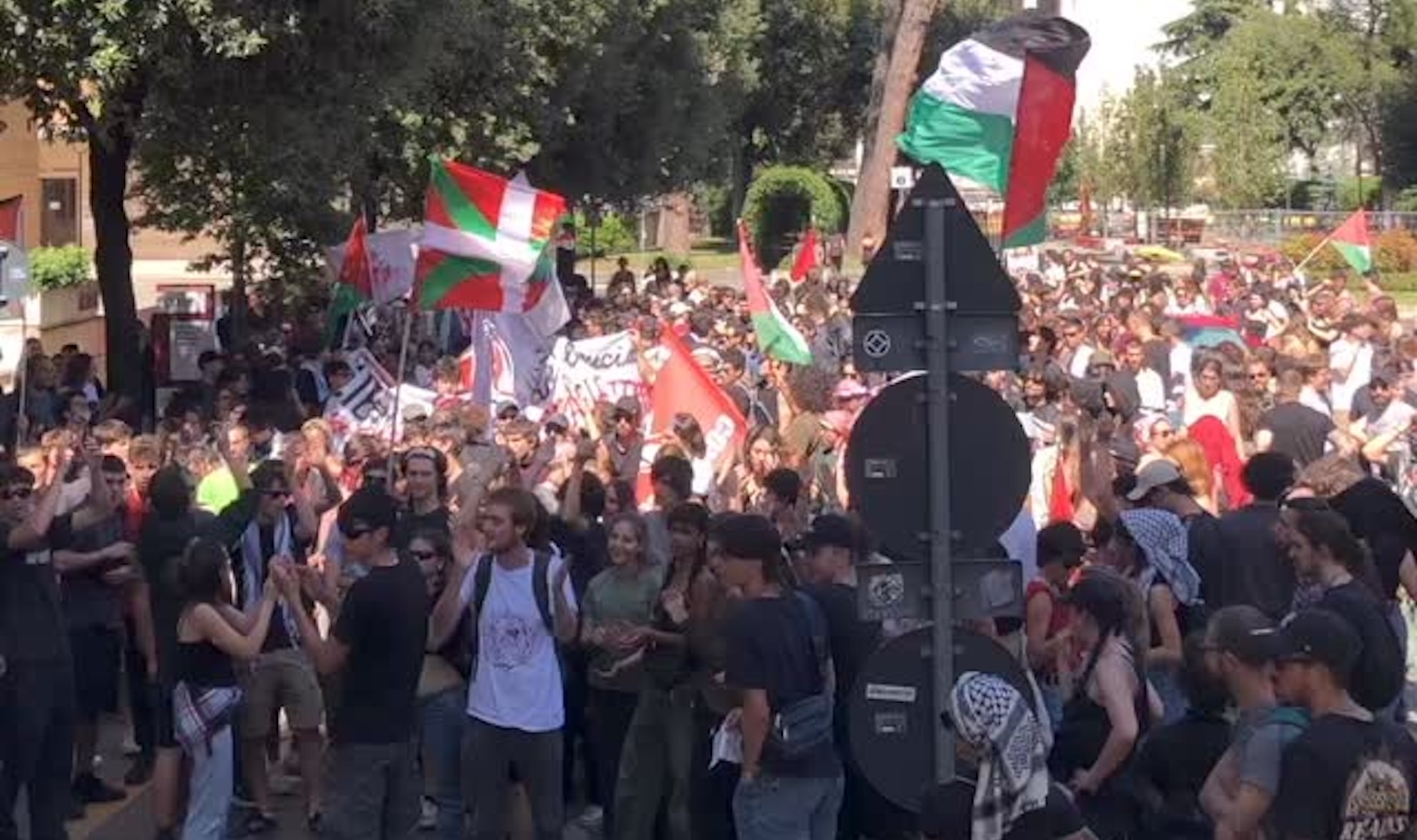 Corteo Pro Pal