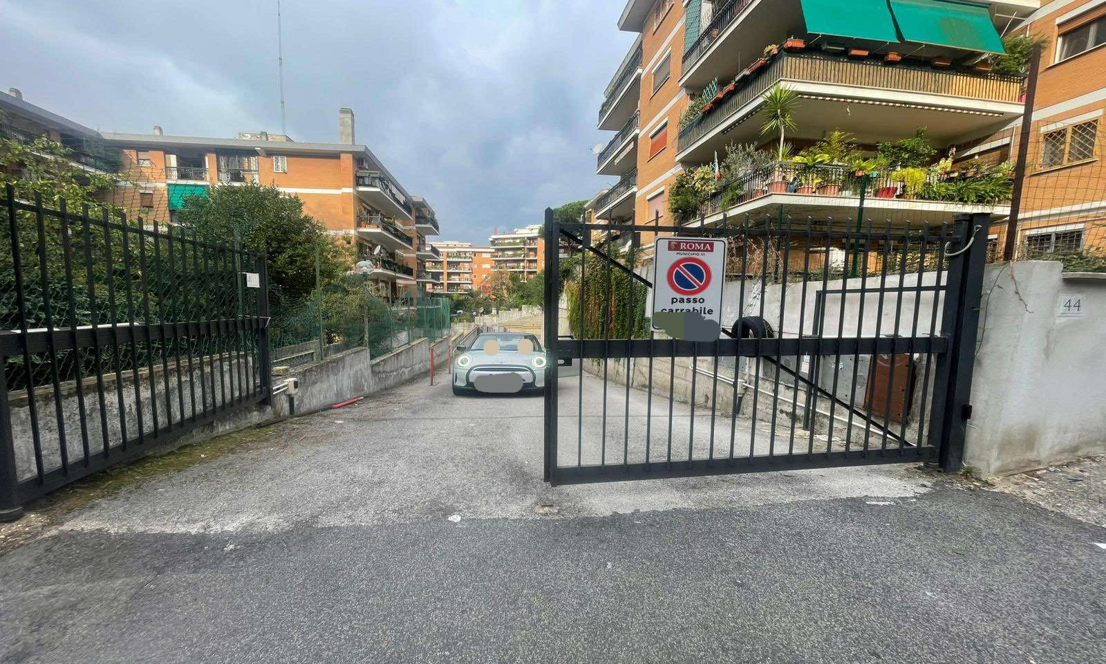 Furti di auto a Roma nei garage