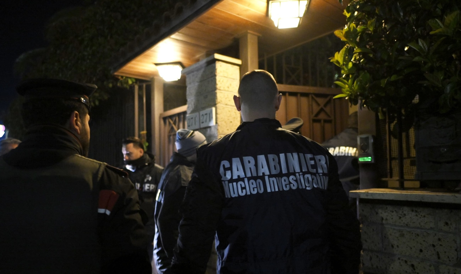 operazione congiunta polizia carabinieri