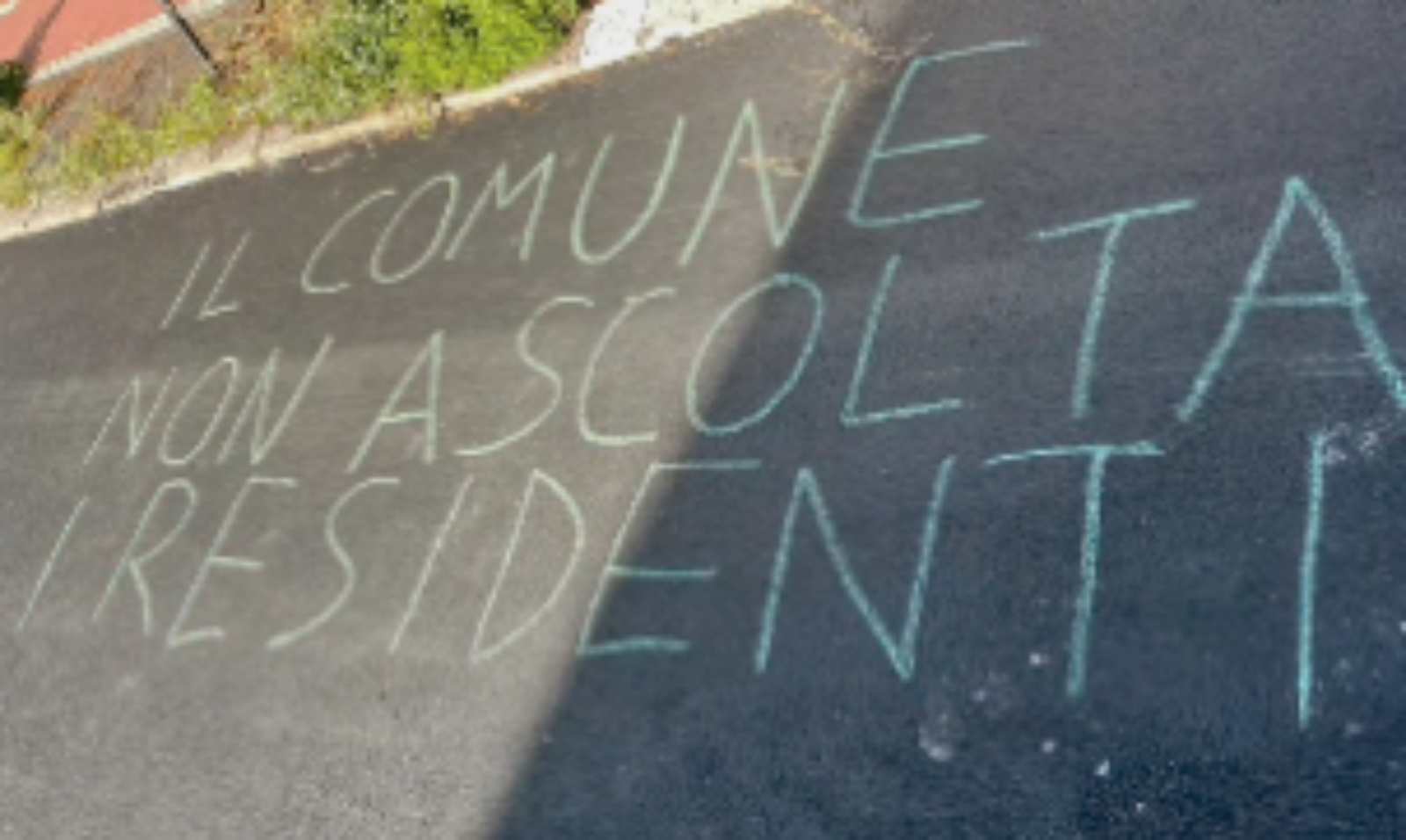 Roma, esplode la protesta dei residenti contro la ciclabile di via panama