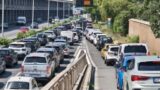 Roma, traffico in aumento, +2,1% di auto nel 2024 e +8,6% incidenti: mezzi pubblici sotto accusa