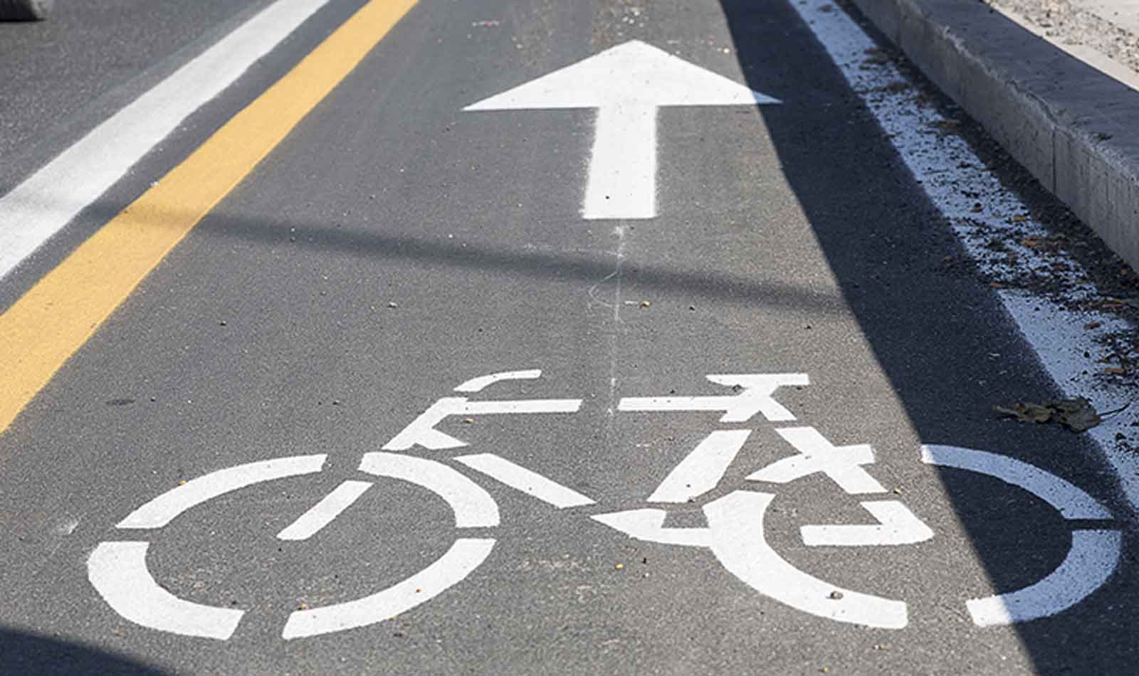 Roma, pista ciclabile Eur