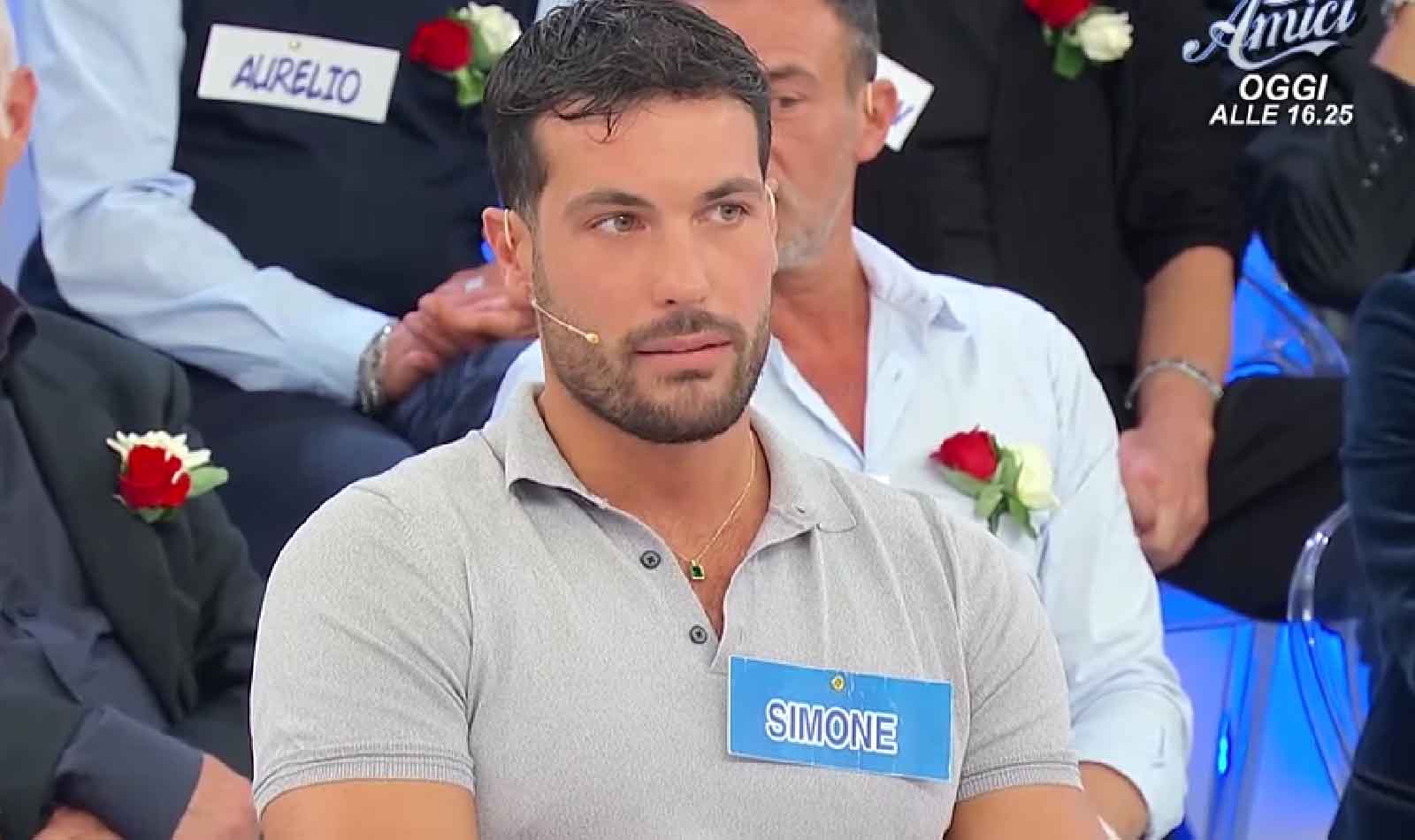 Simone corteggiatore Cristiana Anania