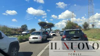 Pontina, due incidenti paralizzano il traffico: minicar ribaltata e un ferito, code in entrambe le direzioni