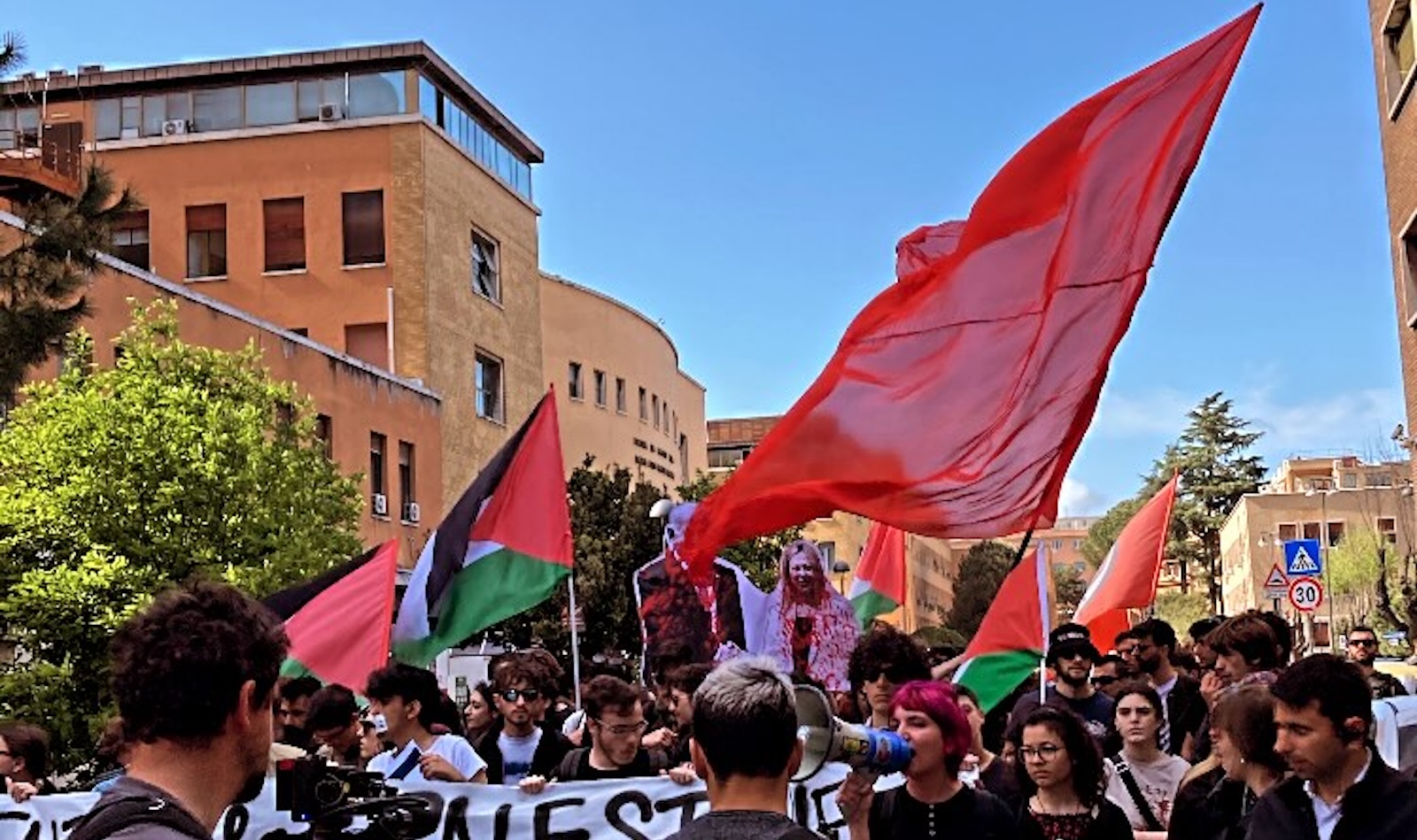Corteo Pro Pal