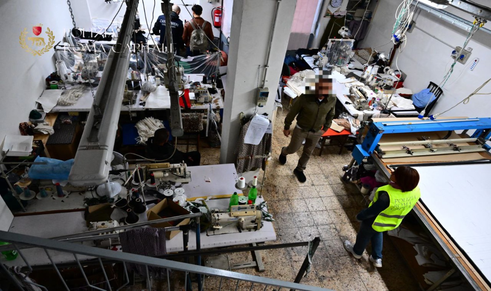 Sfruttamento del lavoro sartoria