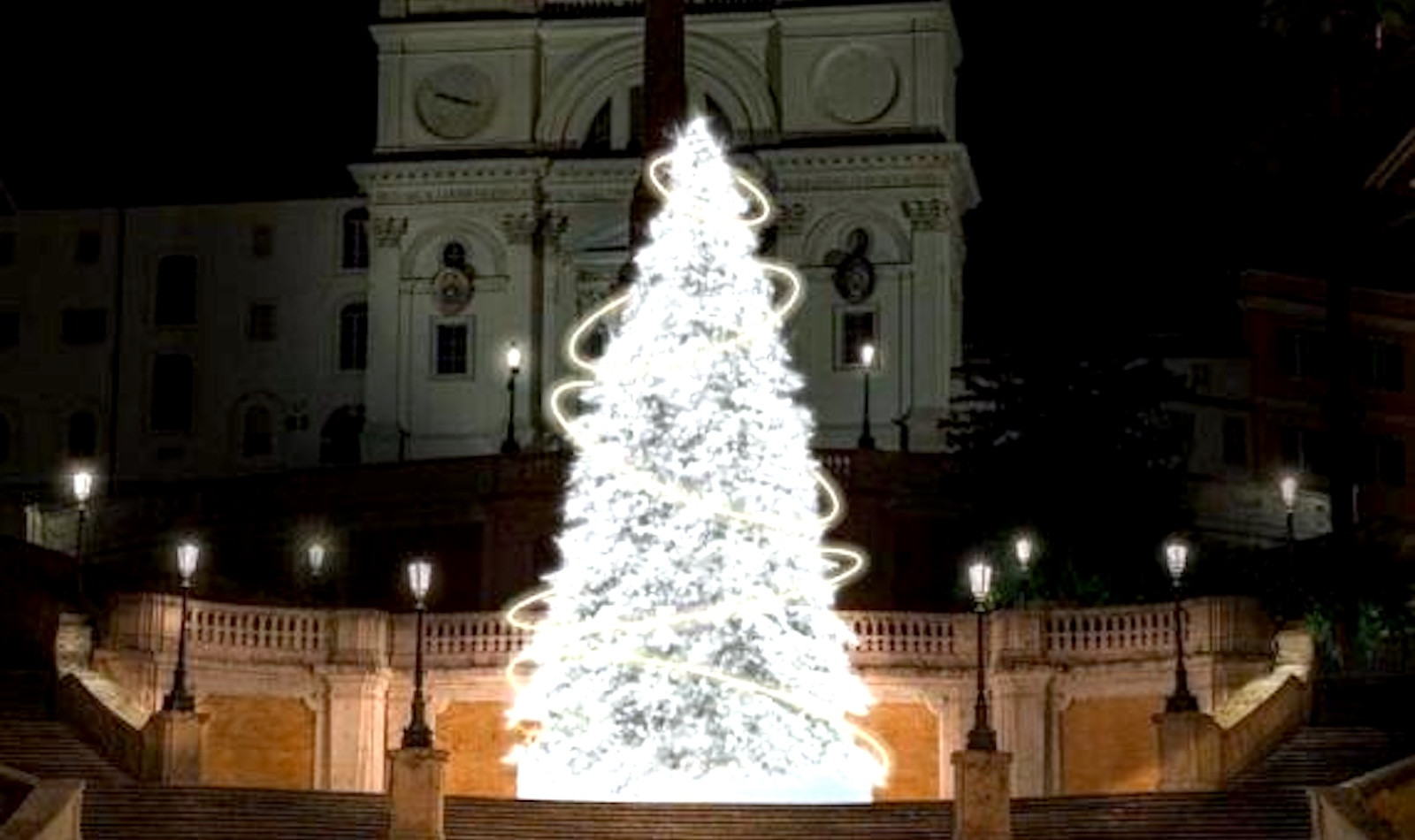 Albero di Natale Piazza di Spagna