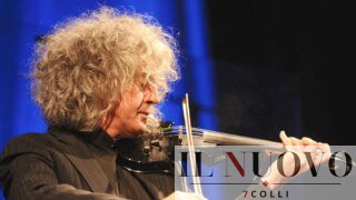 Angelo Branduardi ricoverato d’urgenza, salta il live di Roma: nuova data e rimborsi, cosa fare subito