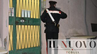 Roma, botte, violenze sessuali e minacce alle compagne: arrestati 3 uomini
